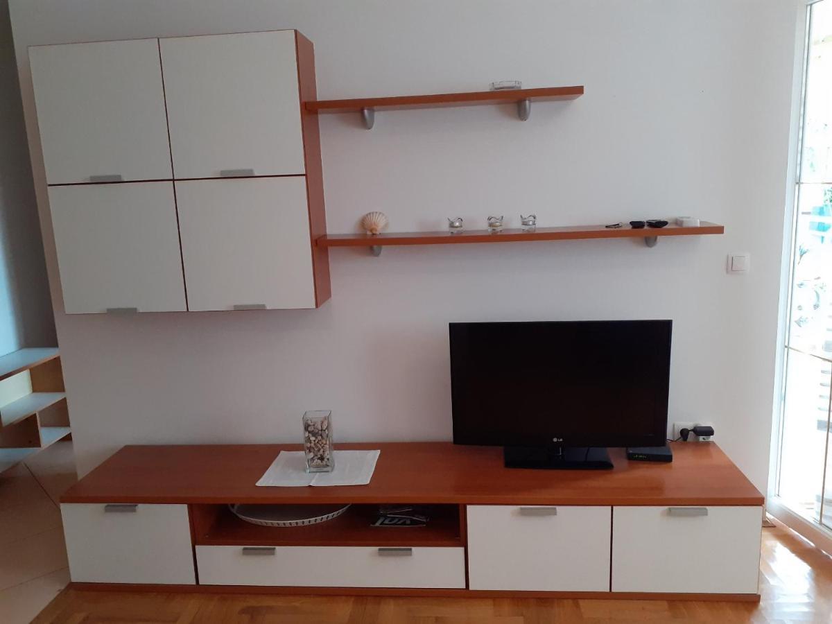 Apartment Conty On The Ground Floor Malinska Εξωτερικό φωτογραφία
