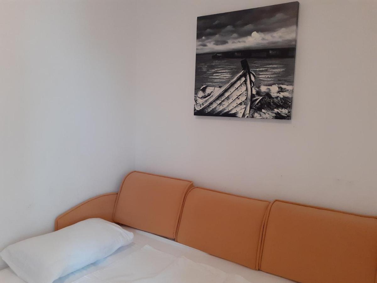 Apartment Conty On The Ground Floor Malinska Εξωτερικό φωτογραφία