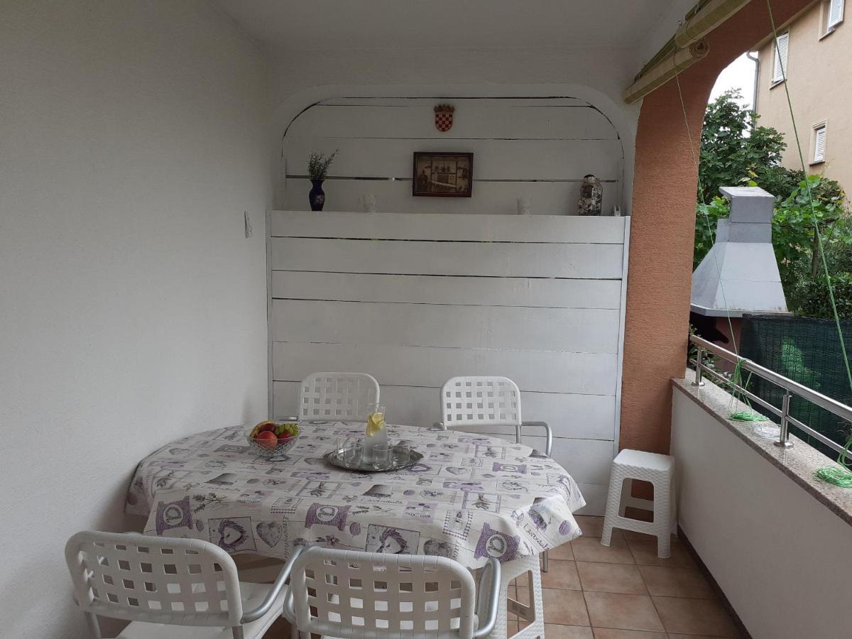 Apartment Conty On The Ground Floor Malinska Εξωτερικό φωτογραφία