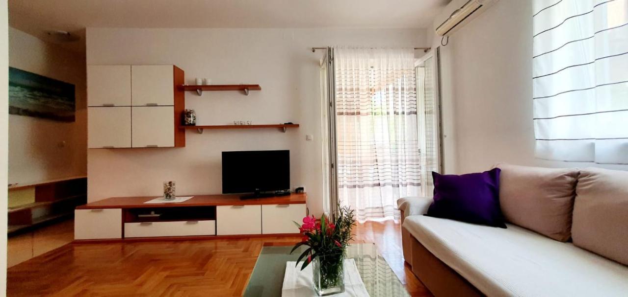 Apartment Conty On The Ground Floor Malinska Εξωτερικό φωτογραφία
